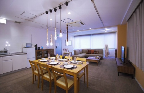 Kita Apartment | 401 Osakas largest private room 120 square met/Osaka Ōsaka