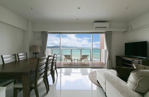 Higashionna Apartment | 402 House in Okinawa