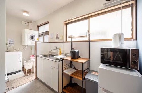 Konohana Apartment | 402 Residential Hotel GRAN Umeka Family friendly Free parking 10 minutes to USJ