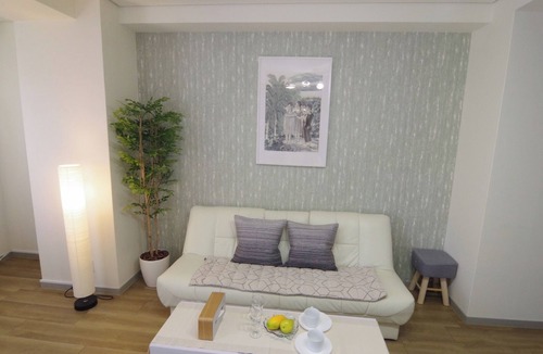 Namba Apartment | 403 6 minutes walk from Nihonbashi Station Withi - 403/Osaka Ōsaka