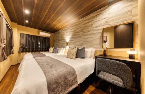Fukushima Villa | 4ldk 5階建EV完備 最寄駅から徒歩5分 難波駅まで電車で10分の和モダンな宿