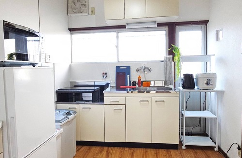 Konohana House | 5 Min to Station/USJ 15 Min/Namba 12 Min/Entire Home for 8/Parking