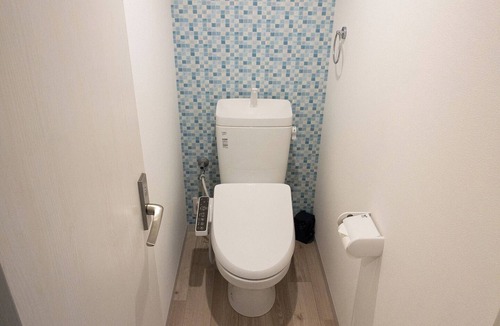 Kabukicho Apartment | 501-Natural Wood Room｜8 ppl |Custom Queen Bunk Beds |Golden Gai & Kabukicho|40㎡