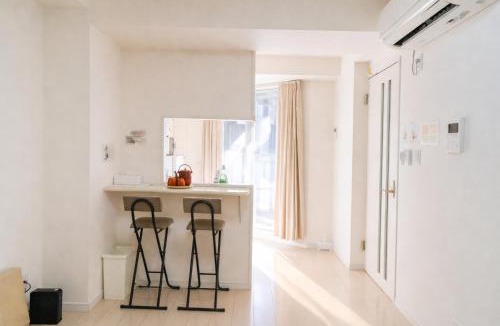 Sumida Apartment | 501Room,5-Minute Walk to Oshiage ,Private One-Bedroom Unit ,Near Tokyo Skytree ,Fully Equipped Kitchen & Bathroom ,Separate Wet and Dry Areas