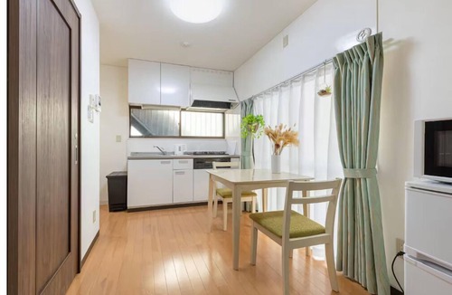 Nakano Apartment | 6 Minutes to Shinjuku Station by Train, Max 4 People
