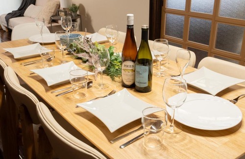 Nara House | 8 min walk to Nara Park Free Parking Up to 8 Guests Family-Friendly