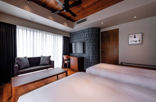 Naha City Centre Hotel | 8F10F Sea View TwinBalcony vs | Bed and Brea/Naha Okinawa