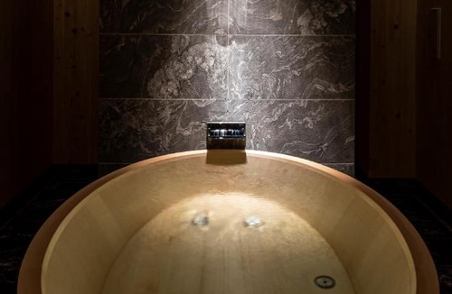 Chuo-ku Hotel | 9HOTEL Tenjin