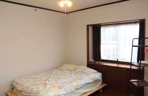 Ichinomiya House | A nostalgic space where an old house is revived an / Choseigun Chiba