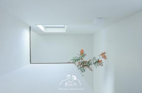 Higashi House | A t a shinchi share house