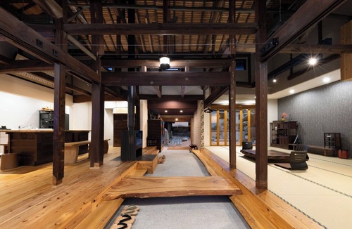 Dogo Hot Spring House | A traditional Japanese house for rent a place to/Songshan City Ehime
