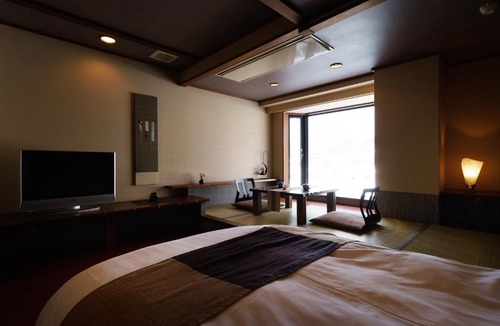 Yudanaka Shibu Onsen Hotel | Aburaya Tousen