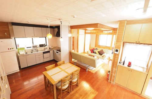 Okinawa House | Accommodates up to 11 people Detached house in p/Nanjo Okinawa