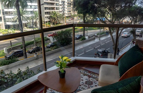 Miraflores Apartment | Acogedor 2BR Center Miraflores - Balta
