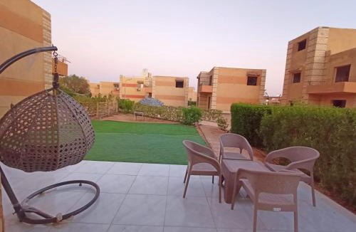 Ras Sudar Ski Chalet | Adam Villa New Venecia El Ain El Sokhna