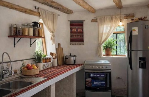 Pisac Cabin | Adobe retreat in Pisac - Walk to the market and ruins, entire accomodation