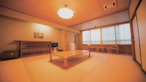 Aizuwakamatsu Hotel | Aizu Higashiyama Onsen "Tsuki no Akari" self-service INN