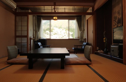 Nanto House | Akao-Kan