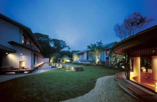 Yawatano Hotel | Akazawa Geihinkan