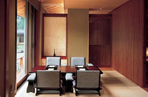 Yawatano Hotel | Akazawa Geihinkan