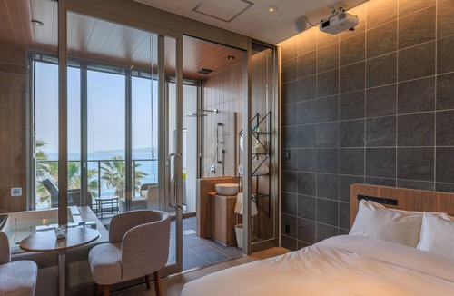 Nishi Ward Resort | ALBAHOTELANDGLAMPING