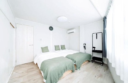 Horikiri Apartment | Alice JueQie 1minute walk to Horikiri Station ,Super convenient transportation ,Direct access to Narita Airport , Drugstore, convenience store, and shopping center downstairs