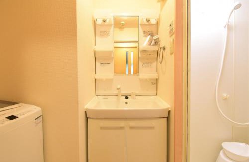 Fukuyama Apartment | Alphabed福山西桜町