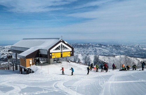 Nozawaonsen Hotel | Alpine Villa Nozawa
