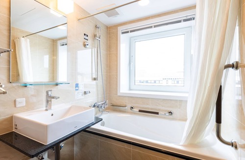 Iwai Onsen Hotel | APA Hotel Tottori Ekimae
