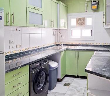 Al-'Umraniyah Apartment | Apartamento bonito cerca Las Pirámides