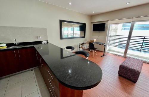 Miraflores Apartment | Apartamento Con Balcón Miraflores