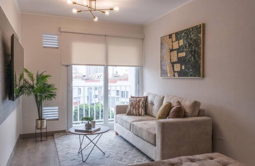 Miraflores Apartment | Apartamento de estreno en Miraflores Gym/Piscina