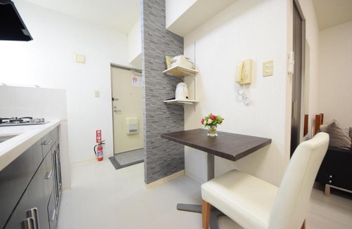 Asato Apartment | Apartments in Naha, Japan