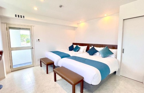 Maeda Apartment | Aqua shallows