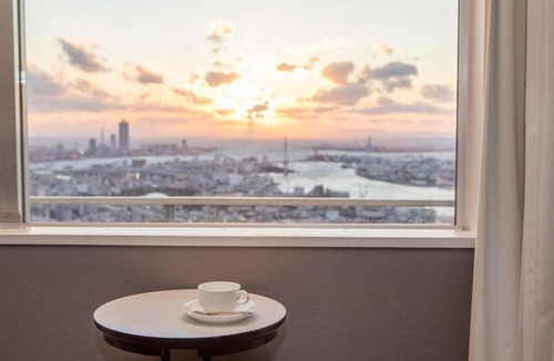 Minato Hotel | Art Hotel Osaka Bay Tower