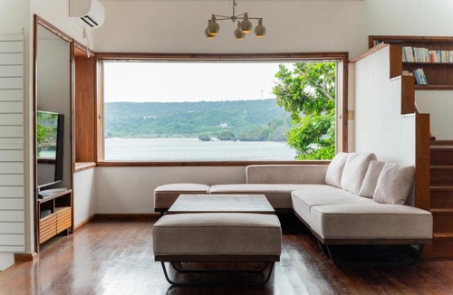 Uruma House | ASAHi