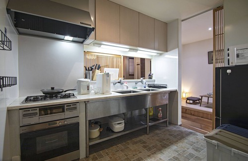 Sumiyoshi House | Asuka