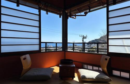 Atami House | Atami Ikyuan 熱海一休庵