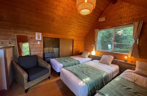 Izunokuni House | Atami Mountain Hideaway Private Cottage for family and group