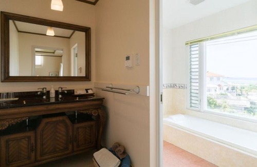 Maeda Hotel | Auberge Bonne Chere Raout