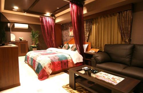Tsu Hotel | AURA Seki Inter (Adult Only)