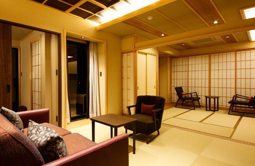 Minamiawaji Hotel | Awaji Hamarikyu Takumi