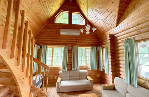 Matsukami Cabin | AWONE SHIRAKAMI JUNIKO