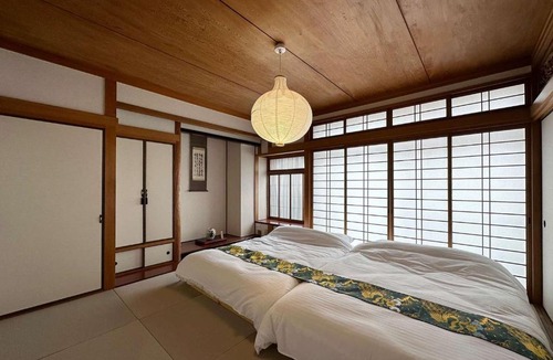 Hiroshima City Centre Apartment | b hotel Eight Valley Nakamachi - Expansive 4BR Apartment in Vibrant Nakamachi