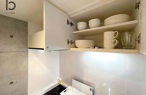 Hiroshima City Centre Apartment | b hotel Neko Yard | Central Studio by Peace Park
