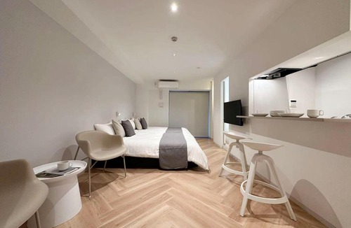 Hiroshima City Centre Apartment | b hotel Rijodori - City-Center Studio in Hiroshima with Breakfast