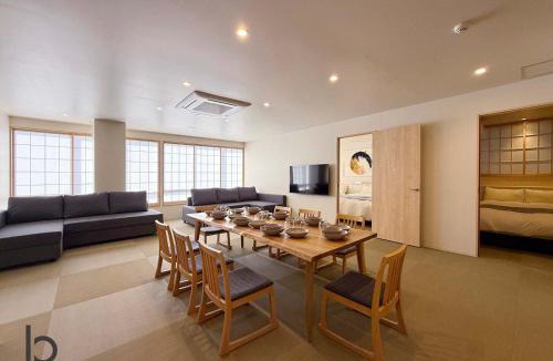 Hiroshima City Centre Apartment | b hotel WAKO Ekimae BLD - Zen Stay Spacious Apartment