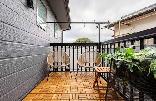 Katsuura Villa | BBQ Beach: 4min walk, Cinema Room, Big:234m², 2bath 6bathroom