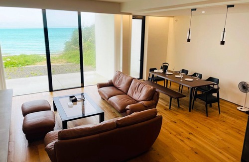 Umusa Hotel | Beach Front Studio -nagonago-