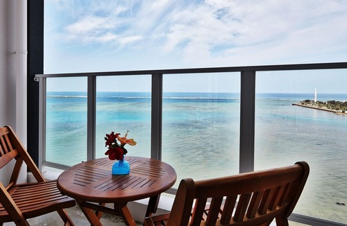 Chatan Hotel | Beach Front Tower MIHAMA byDSH
